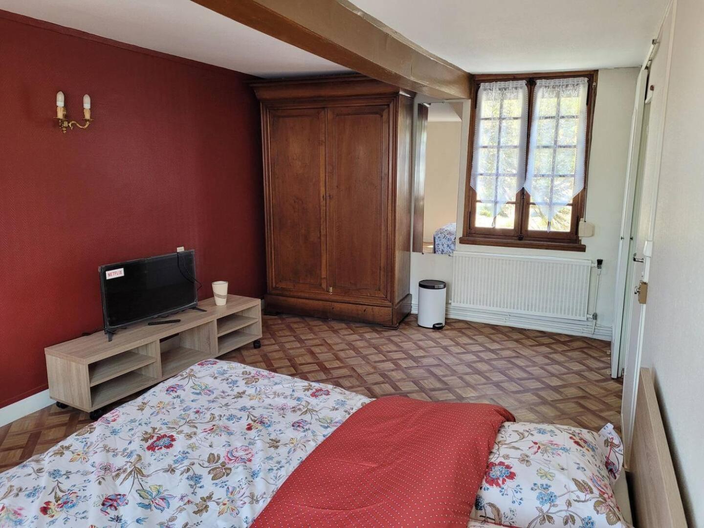 Chambres D'Hotes Chez Claire ブーヴロン・アン・オージュ エクステリア 写真